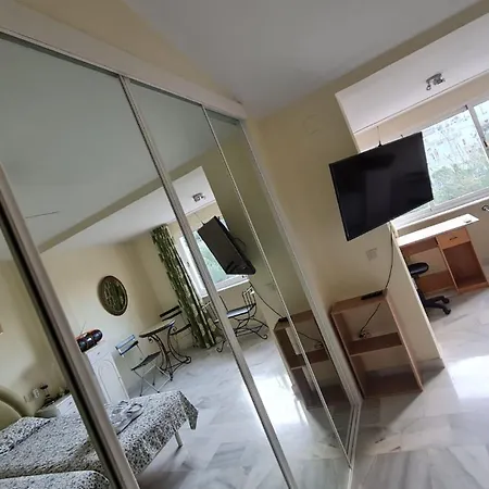 Townhouse Cortijos De La Hidalga * Benalmadena